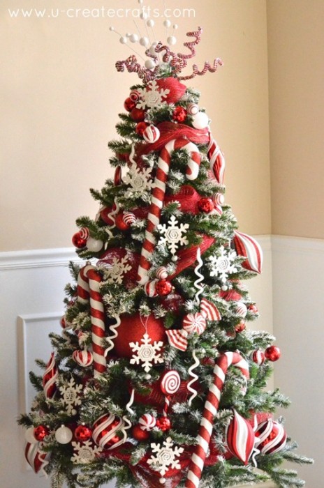 Peppermint and Snow Tree by u-createcrafts.com