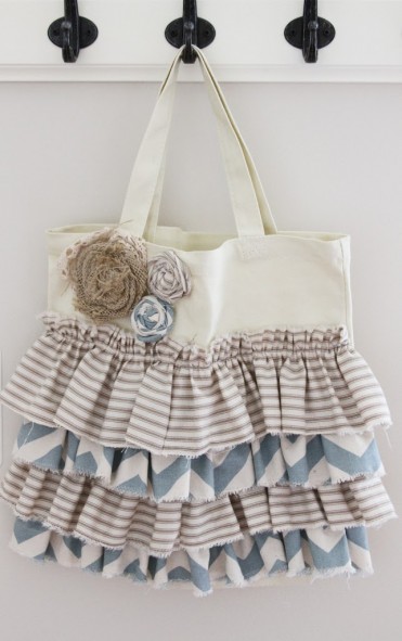 Ruffled Canvas Tote Tutorial